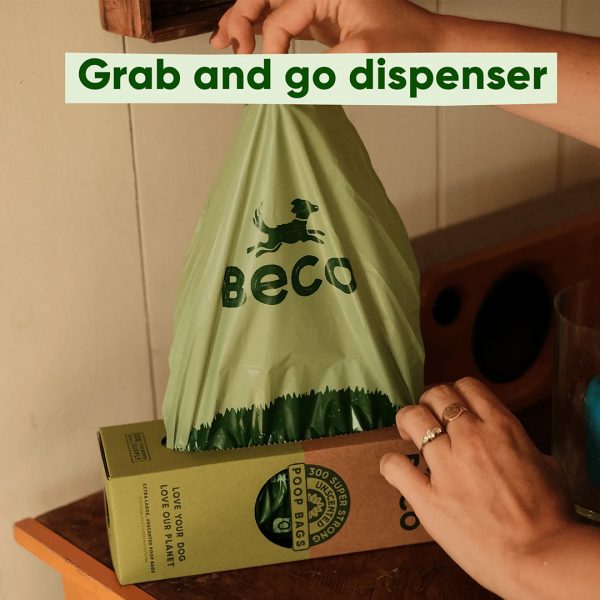 Beco Poo Bags 300 Grab Pack Lifestyle 1080px Beco Poo Bags 300 Grab Pack Lifestyle 1080px
