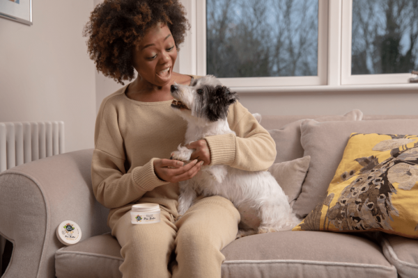 PET-660_HR_MASTER_Paw-butter-lifestyle-oat-1-e1646656036398 PET-660_HR_MASTER_Paw-butter-lifestyle-oat-1-e1646656036398