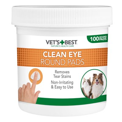 Front view of the Vet's Best Clean Eye Round Pads white plastic tub container holding 100 round pads. The product label shows a domestic cat and a Shetland Sheepdog (Sheltie) inside a green circular frame, with clear text reading "Removes Tear Stains, Non-Irritating & Easy to Use." Stocked by MAH Pet Supplies for UK-wide shipping.