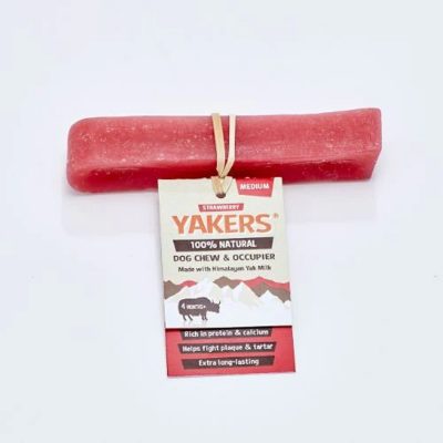 Yakers medium strawberry dog chew